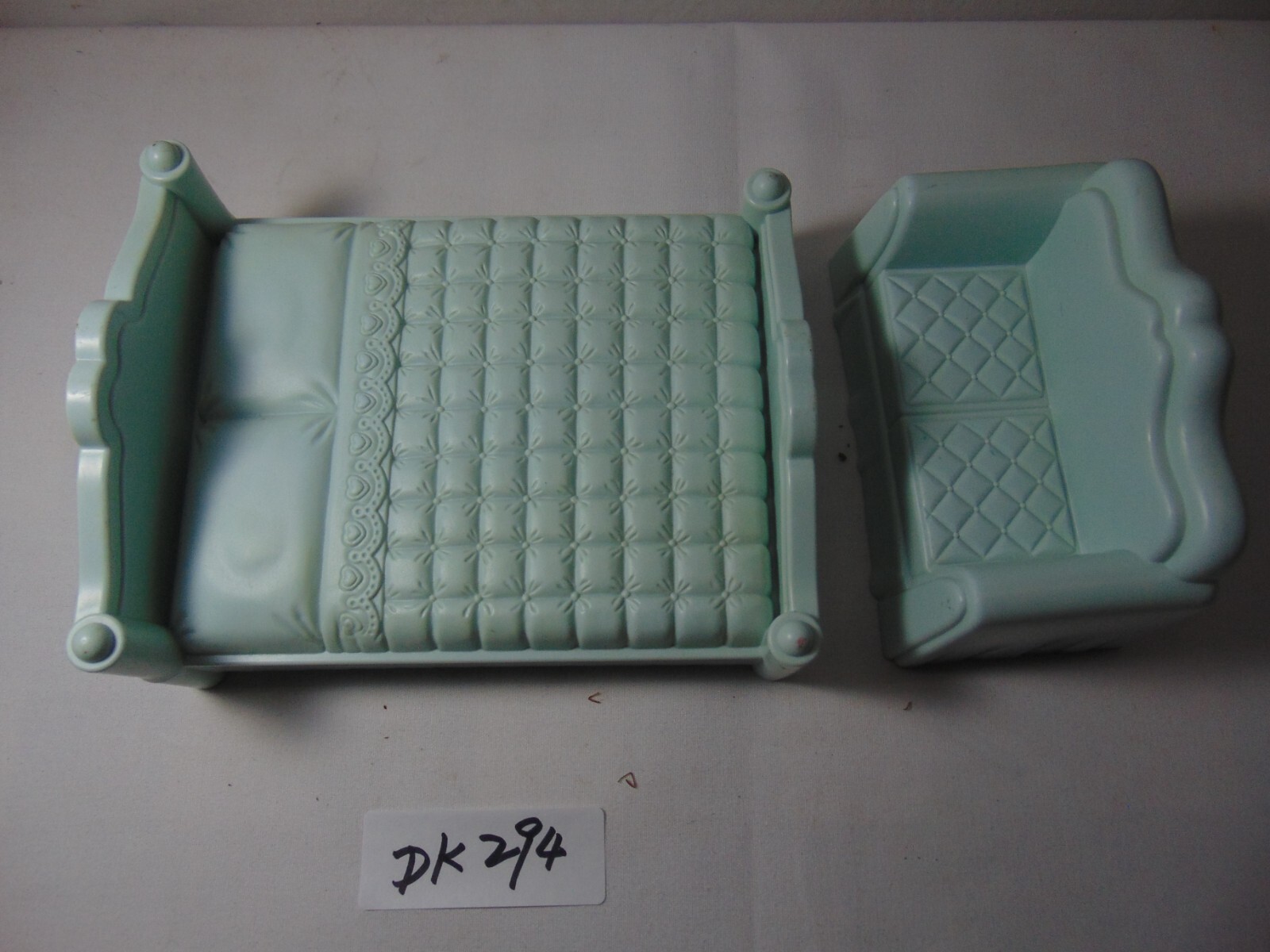 Vintage Playskool Victorian Dollhouse Replacement part Furniture Teal