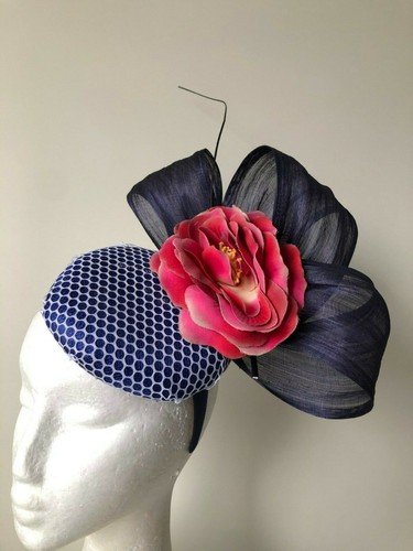 Cobalt blue fascinator with loops, pink 