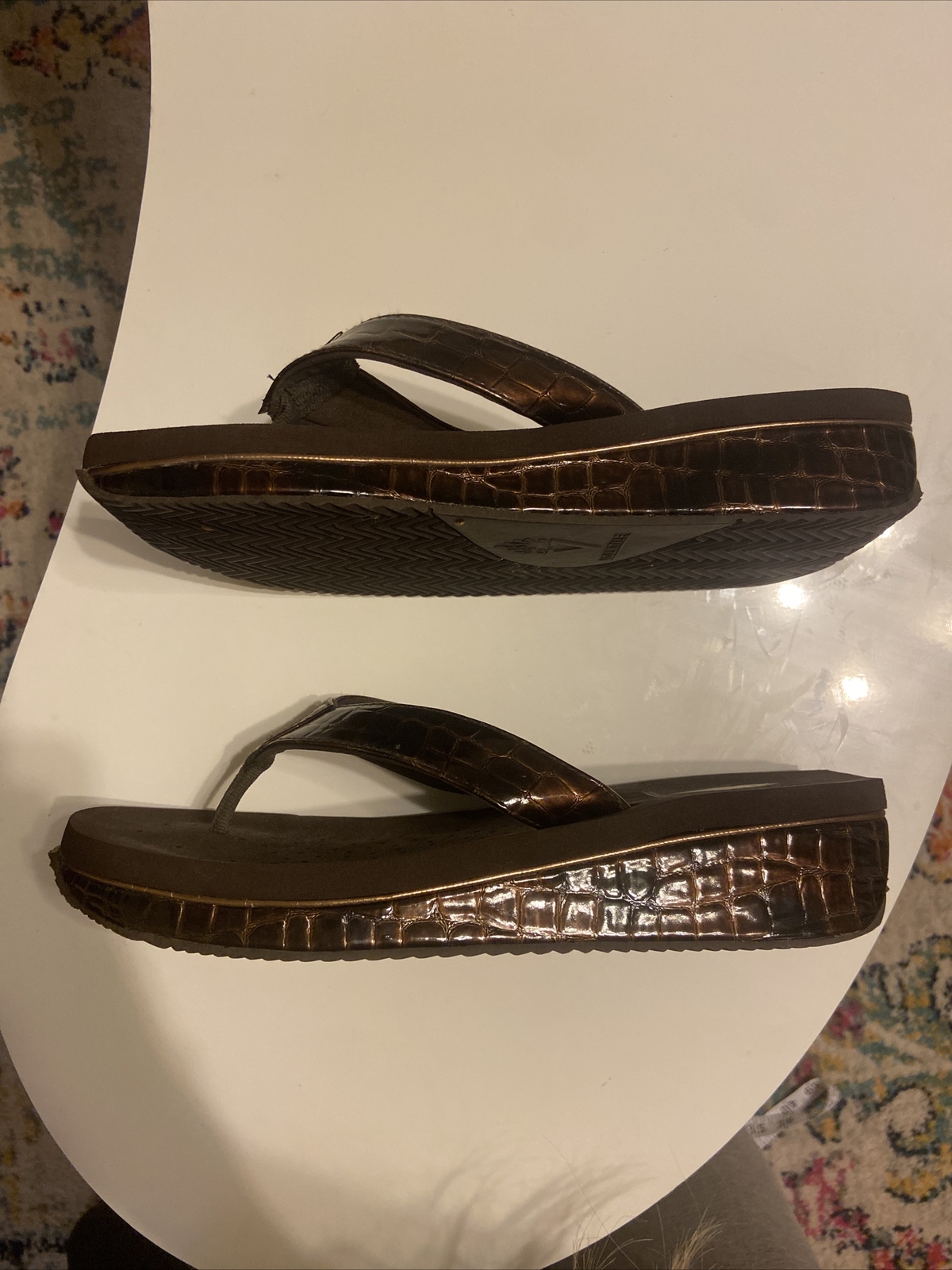 Volatile Summer Wedge Flip Flop Sandals Womens Size 10 Gem