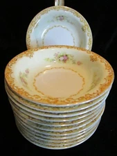 JYOTO CHINA OCCUPIED JAPAN MULTICOLORED FLOWERS GOLD TRIM 12 FRUIT DESSERT BOWLS