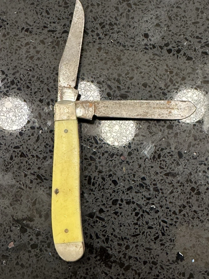 Cuchillo De Colección Case XX USA 3207 CV Amarillo Delrin Jack - Navaja de Bolsillo 2 Hojas Foto 2 de 4