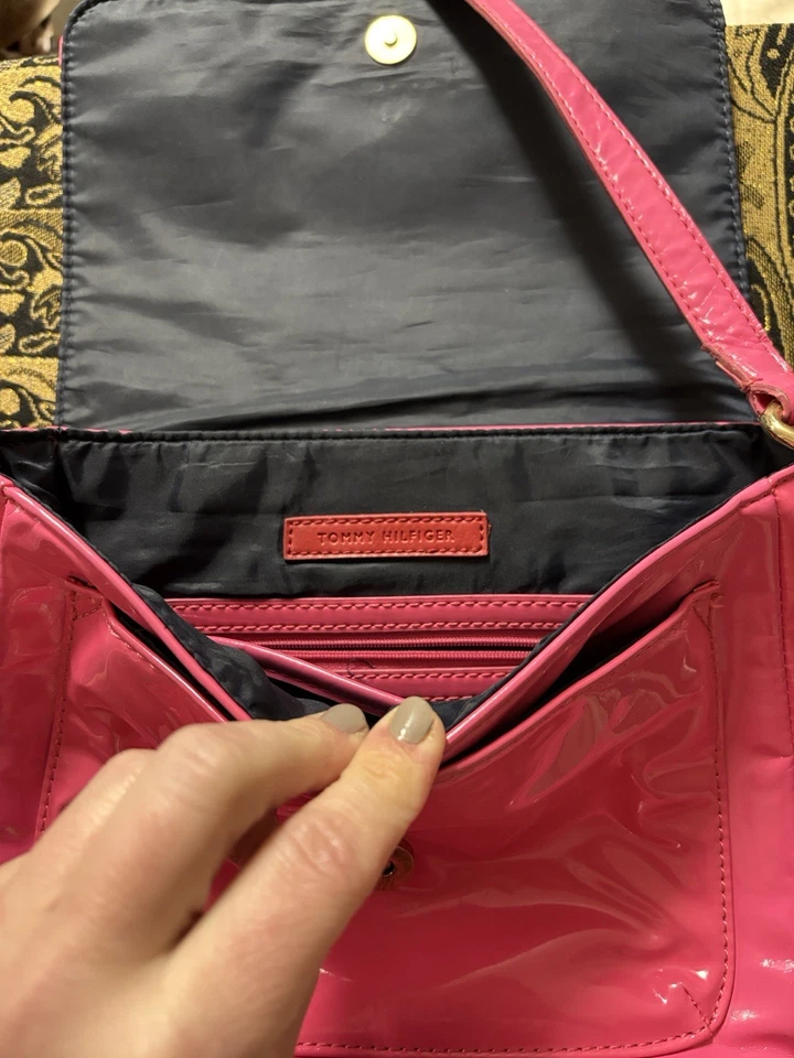 Tommy Hilfiger Hot Pink Patent Leather Crossbody Satchel - Y2K/Barbiecore Vibe - Image 4 of 4