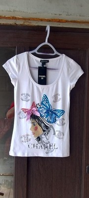 T shirt women CHANEL, made in Italy, size S.