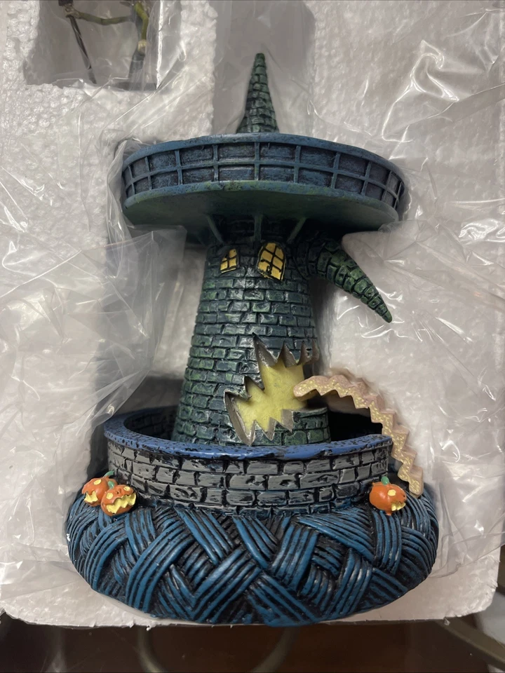 Nightmare Before Christmas Tabletop Tree Coll. WITCH'S HOUSE & WITCH Orn. ~ BNIB - Image 2 of 4