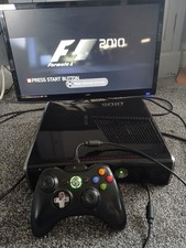 Microsoft Xbox 360 slim 250 GB Black Bundle Controller + 6 Games