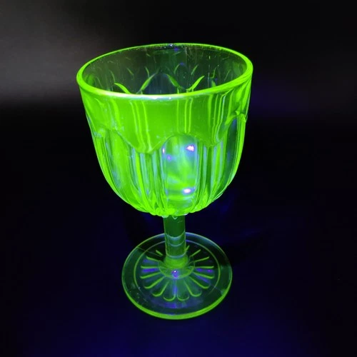 Vintage Hocking Glass Green Uranium Colonial Knife and Fork Goblet