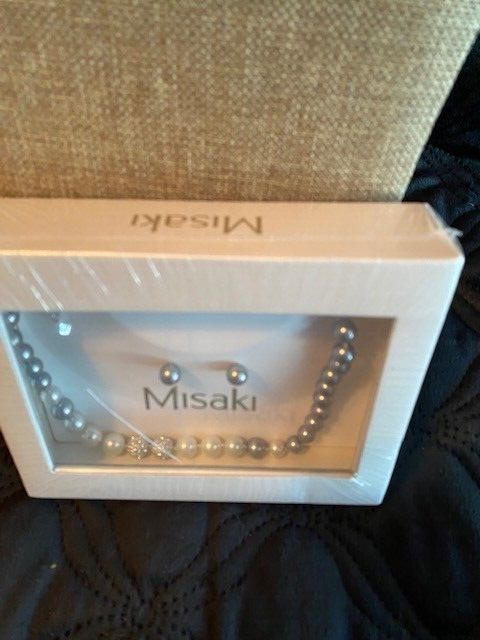 Misaki Pearl Necklace and Earrings 