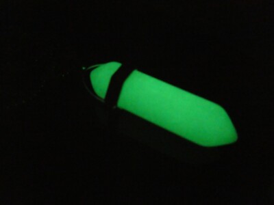 Green Phosphorescent Glow in The Dark Modern Ye Ming Zhu Point Pendant Neck. 24''