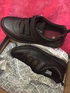 clarks boys shoes size 8