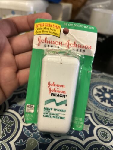 NEW 1998 Sealed Vintage RARE Johnson & Johnson Mint Flavor Dental Floss 200 YD