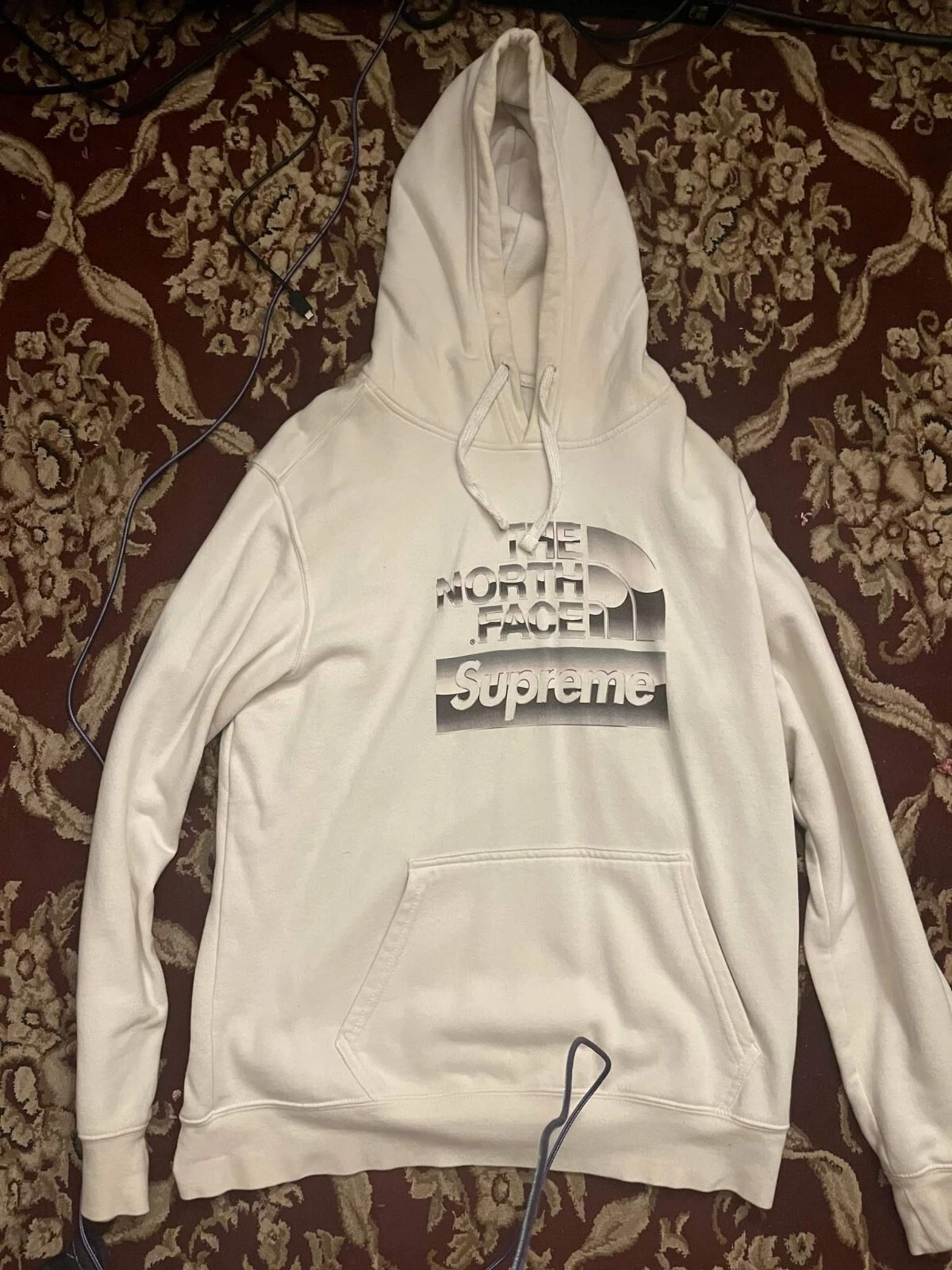 Sweat shirt à capuche logo boîte métallique Supreme The North Face blanc moyen