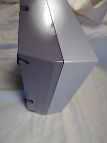 Low Serial # Original Rare NINTENDO  NES w/original hook ups 3 screw smooth top