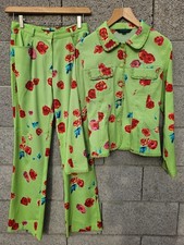 Vintage 1990's womens Jacket and Pant set in green with mulicolor floral print.