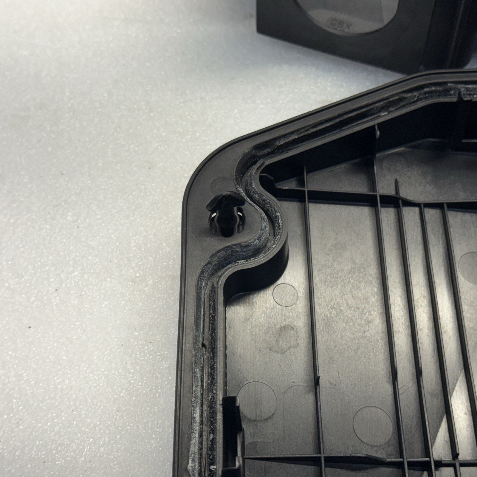 Maserati Quattroporte 2003-2007 Engine cover