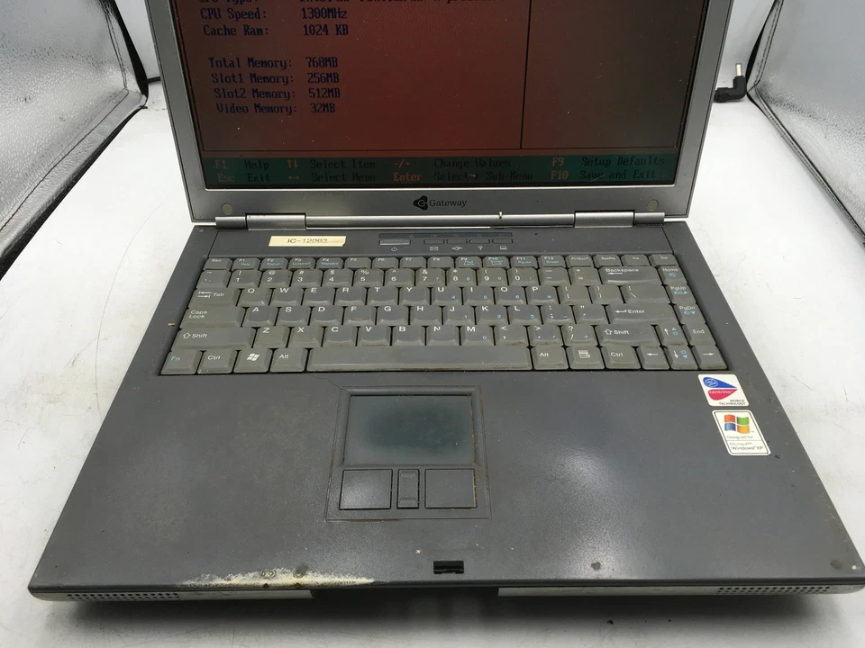 GATEWAY 450ROG - BOOTS TO BIOS/BAD LCD - INTEL PENTIUM M - 1GB RAM - READ - BB - Image 3 of 4