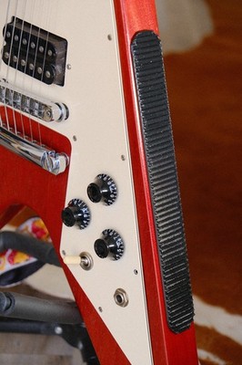 Flying V Leg Rest (Slip Strip) - 58' Vintage Style for Gibson