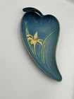 Roseville Zephyr Lily Blue Console Dish