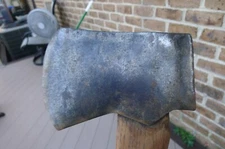 ANTIQUE KEEN KUTTER MADE IN USA JERSEY STYLE AXE, 32"