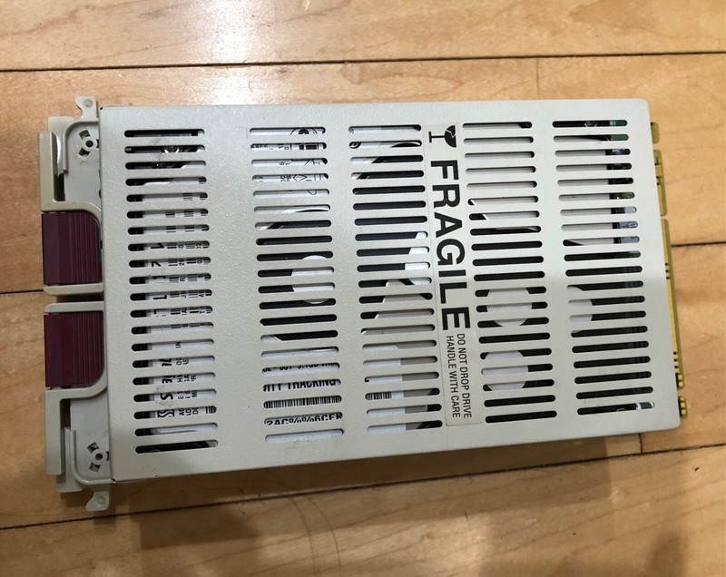 Compaq server tray 242591-014+ 9.1GB WIDE-ULTRA SCSI Seagate ST19171W hard drive