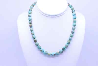 Kingman Arizona Blue Chunky  8mm X 10mm Turquoise Nugget Gemstone Necklace