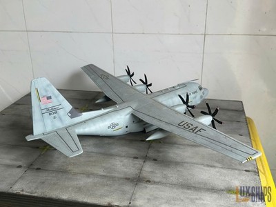 Viet Scale Models C-130J Hercules 1/72 Italeri Kit   Pro Builder Weathering