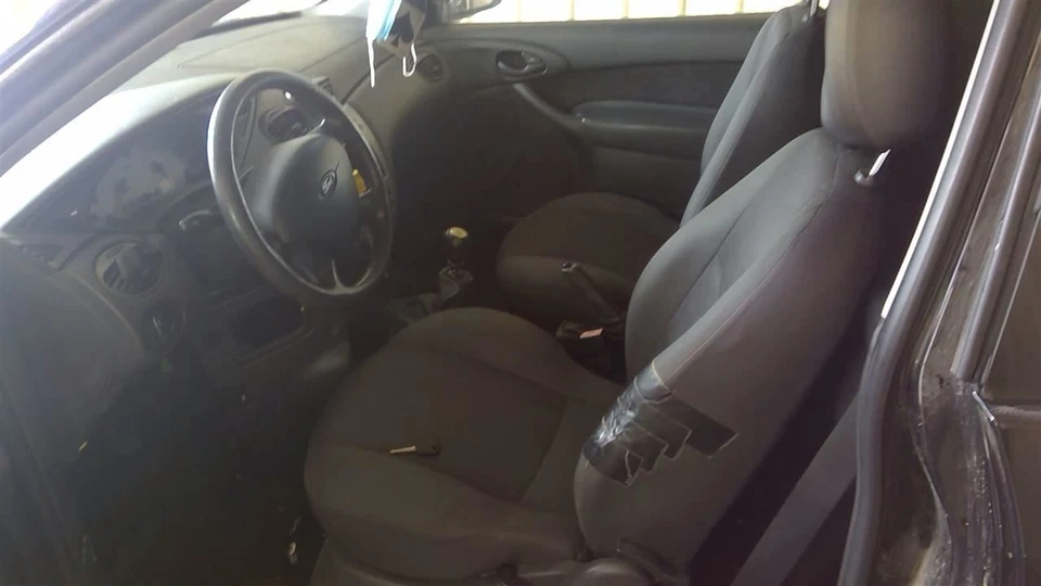 Ford Focus 2003 2.0L Engine VIN 3 8th Digit 8127 Foto 3 de 4