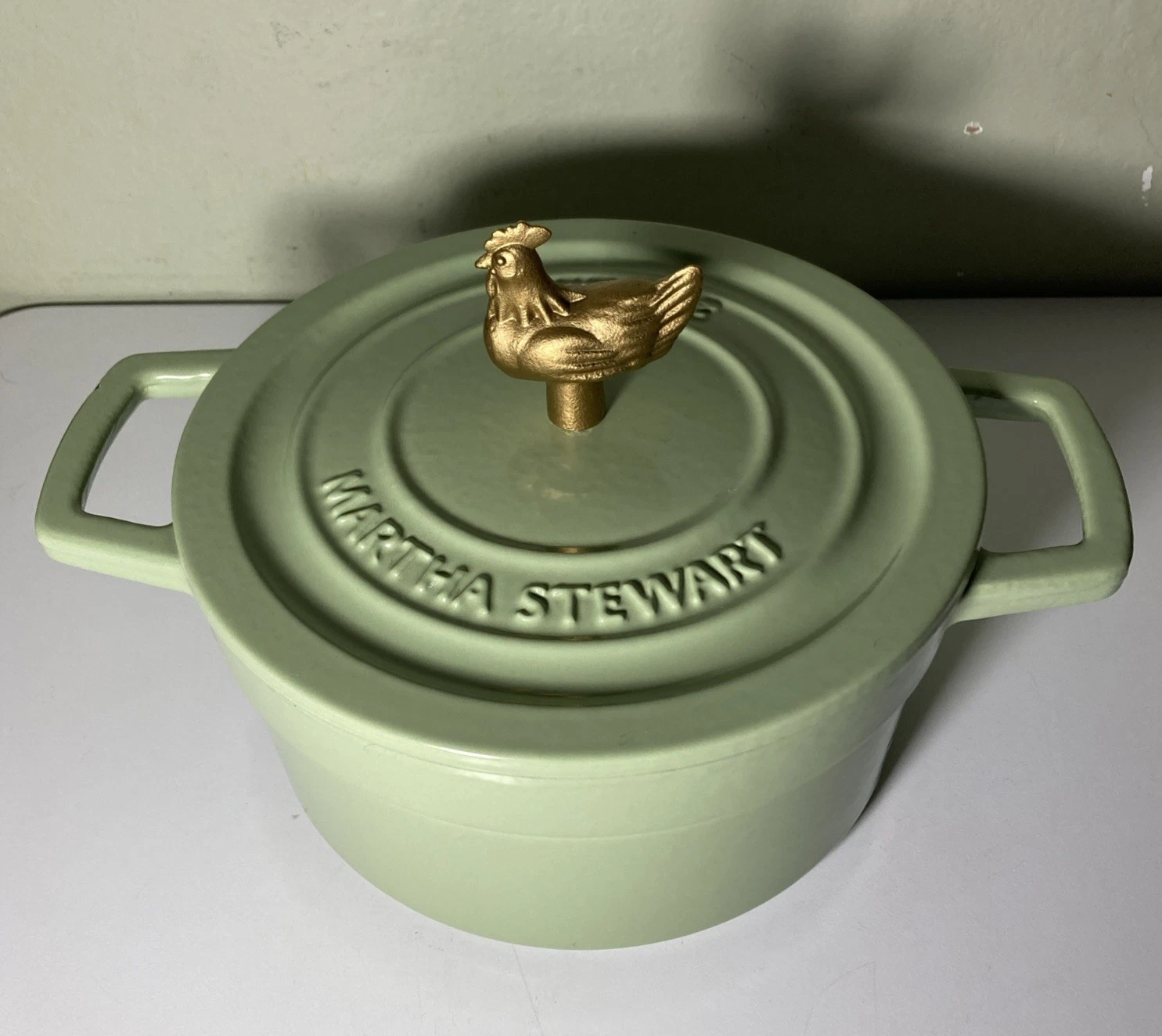 Martha Stewart 2 Qt Enameled Cast Iron Dutch Oven Green Chicken Lid Cocotte