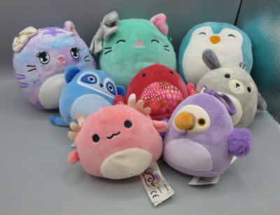 Squishmallows Konvolut 8 kleine weiche Plüschtiere Archie Charisma Neha Rolf Clip-On