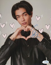 William Gao Heartstopper Autographed Signed 8x10 Photo ACOA COA