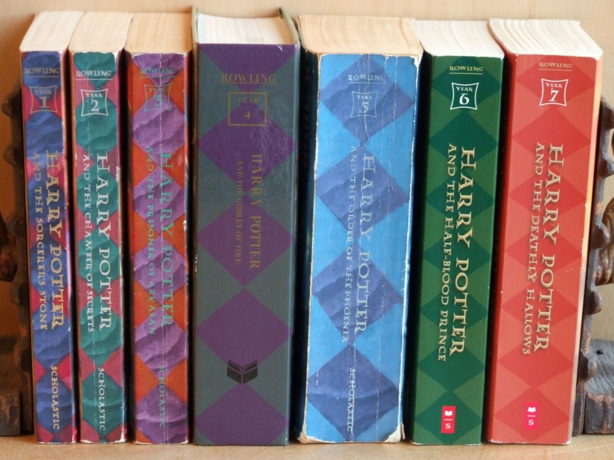 Harry Potter 1–7 complete Scholastic American paperback set