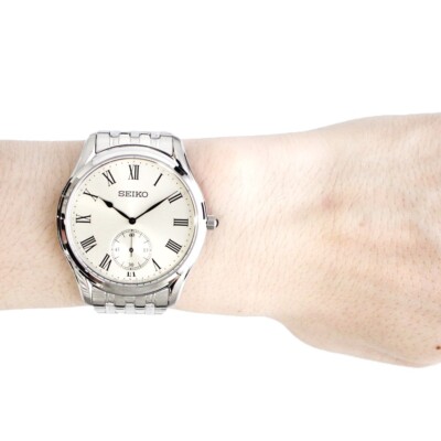 SEIKO SRK047P1 SRK047 Mens Quartz Small Second Silver Ivory