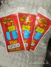 2025 McDONALD'S Grinch Socks YELLOW SEALED Christmas Adult Happy Meal Socks