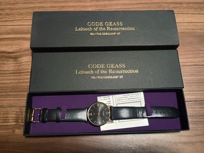 Code Geass Lelouch Uhr Goldgehäuse Schwarzes Lederband aus Japan