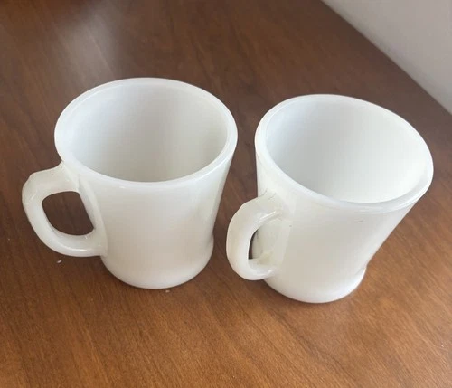 2 Vintage Fire-King Anchor Hocking Ware D-handle Coffee Cups Mugs Tea. White