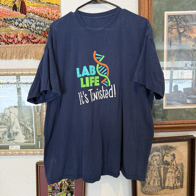 Vintage 00s Chemistry Lab life It s Twisted DNA Cell Shirt Size XL
