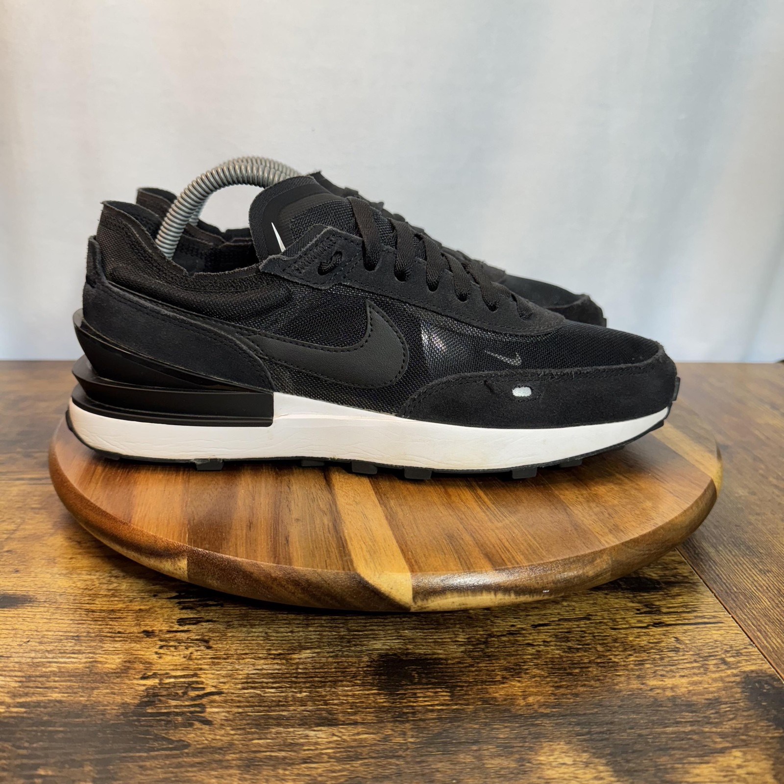 Nike Waffle One Shoes Mens Size 8.5 Black White Running Lightweight DA7995-001