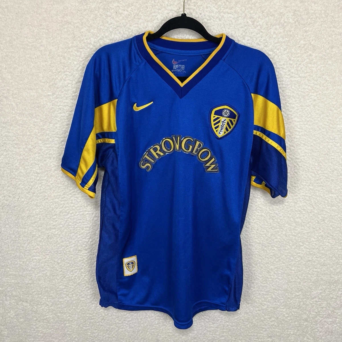 Nike Leeds United International Club Soccer Fan Apparel and