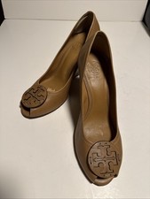 Tory Burch Sally Wedge Pump Tan Leather Women's 9.5 (270)