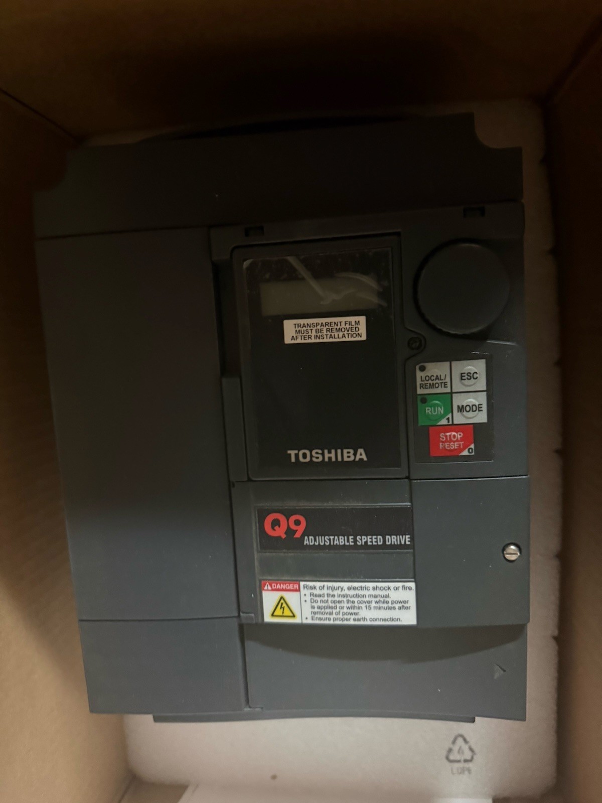 NEW Toshiba Q9 ASD VFD 20HP 460V VT130Q9U4220 HVAC Drive 380/480V NIB