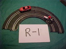 ARTIN 1/43 SCALE 4 QTY NOS 1/43 LOCK TRACK R-1 COMPLETE TURN