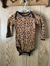 Kyte Baby Bamboo Long Sleeve Bodysuit, Leopard, 6-12m