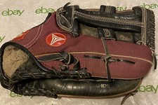 Regent Pro Lock Web RHT 12" Black / Red Leather Baseball Glove