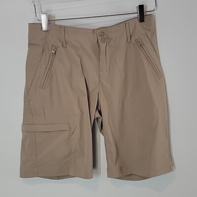 Merrell Cargo Bermuda Shorts Womens Size 2  Beige Zipper Pockets Stretch Logo