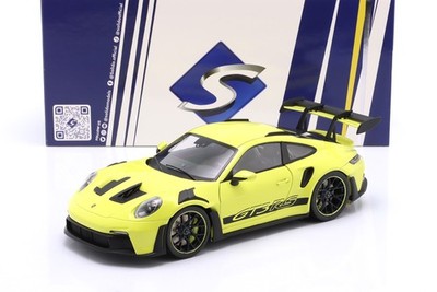 Porsche 911 (992) GT3 RS Baujahr 2024 neon lime 1:18 Solido