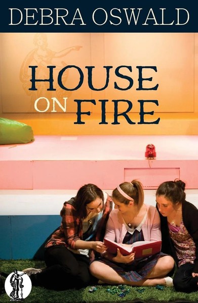 House On Fire Debra Oswald Taschenbuch Kartoniert / Broschiert Englisch 2019-image