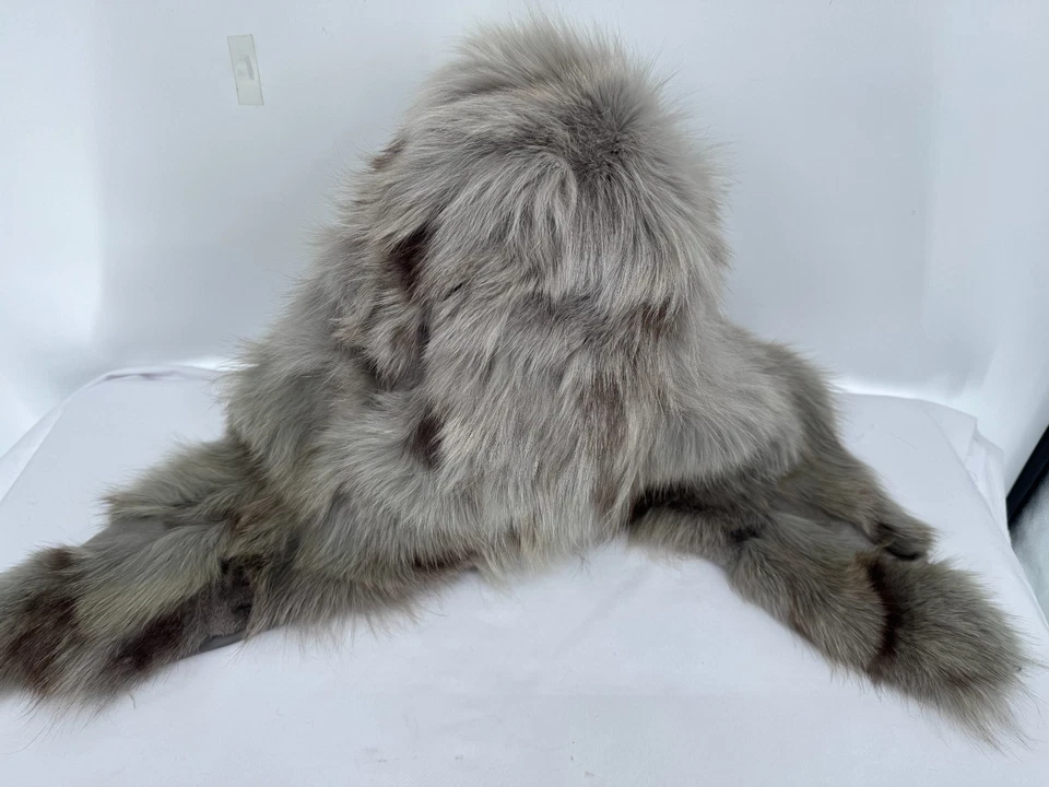Vintage Genuine Soft Luxurious Fox Fur Hood Hat Head Scrarf Wrap Made In Canada - Image 4 of 4