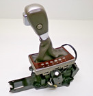 Lincoln Navigator Automatic Gear Shift Shifter Assembly  03-04
