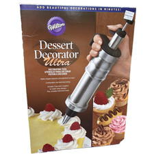 Wilton Dessert Cake Decorator Ultra Tool W/Ti...