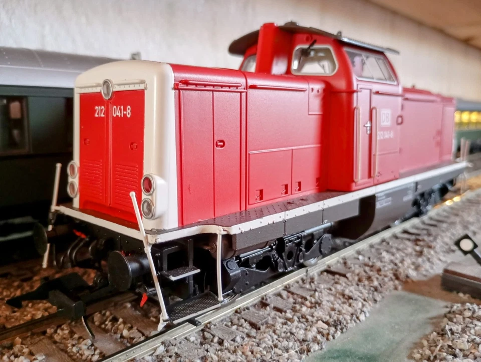 Spur 0 Diesellok BR 212 051-8 Lenz - Bild 3 von 3