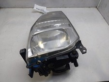 Feu avant (phare) Renault MAXITY